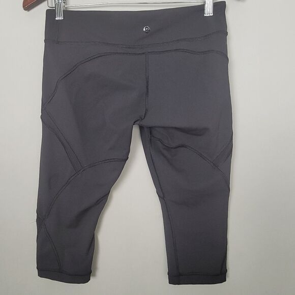 Lululemon Cool To Street Crop Black 8 - Picture 2 of 4